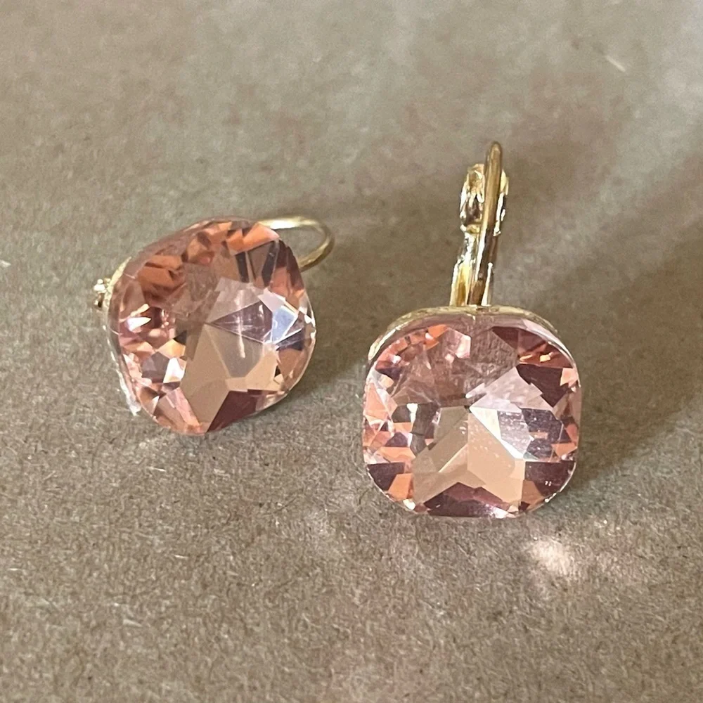 ✨Anthropologie Marielle Gemstone Earrings